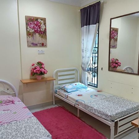 Gambang Homestay Banglomuslim Kuantan Extérieur photo