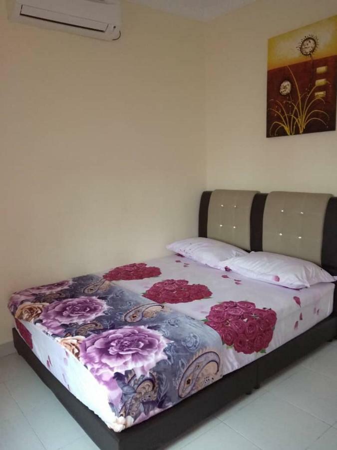 Gambang Homestay Banglomuslim Kuantan Extérieur photo